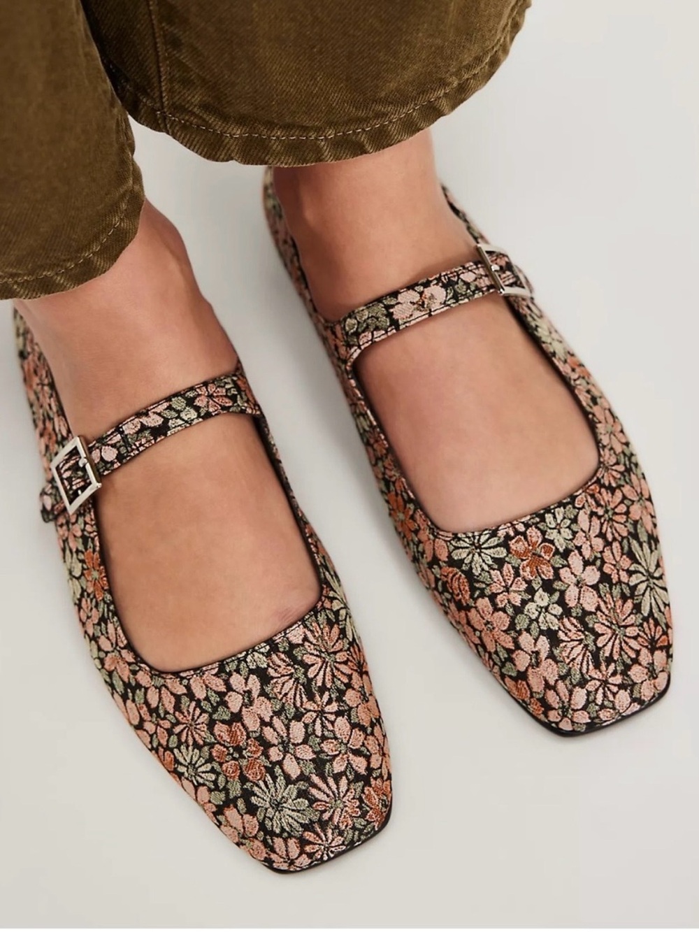 Jeffrey Campbell Whimsy Mary Janes Embroidered Square Toed Shoes Flat 6.5 NEW